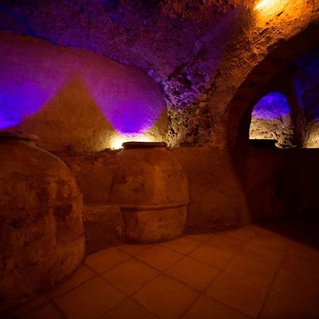 Apartamentos Turisticos La Bodegueta Утиел Екстериор снимка