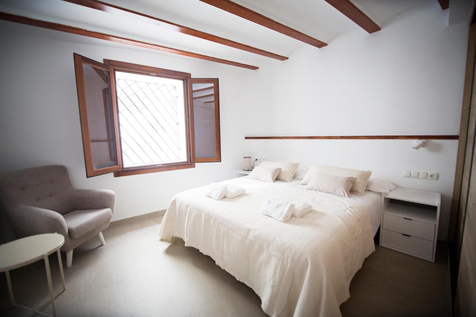 Apartamentos Turisticos La Bodegueta Утиел Екстериор снимка